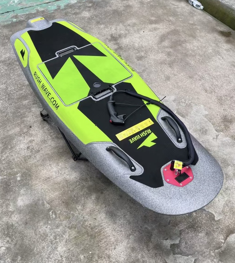 Consumer Product — Electronic Surfboard, image 3